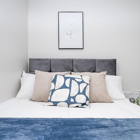The Views Townhouse Villa Newcastle  Bagian luar foto