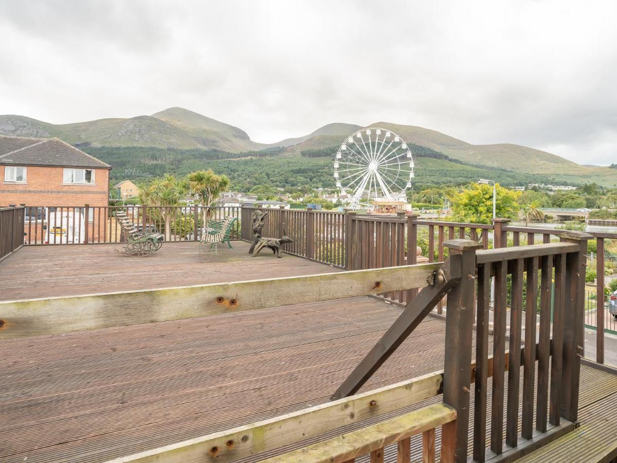 The Views Townhouse Villa Newcastle  Bagian luar foto